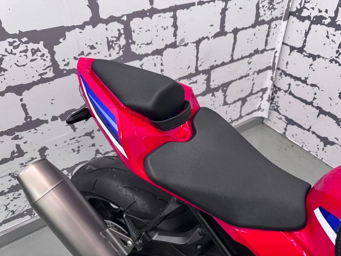 2025 Honda CBR1000RR-R SP ABS Fireblade Fireblade Red