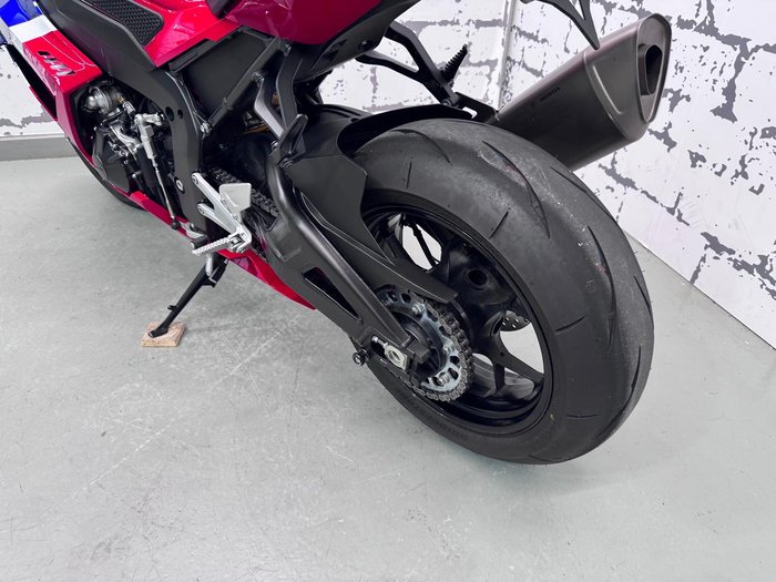 2025 Honda CBR1000RR-R SP ABS Fireblade Fireblade Red