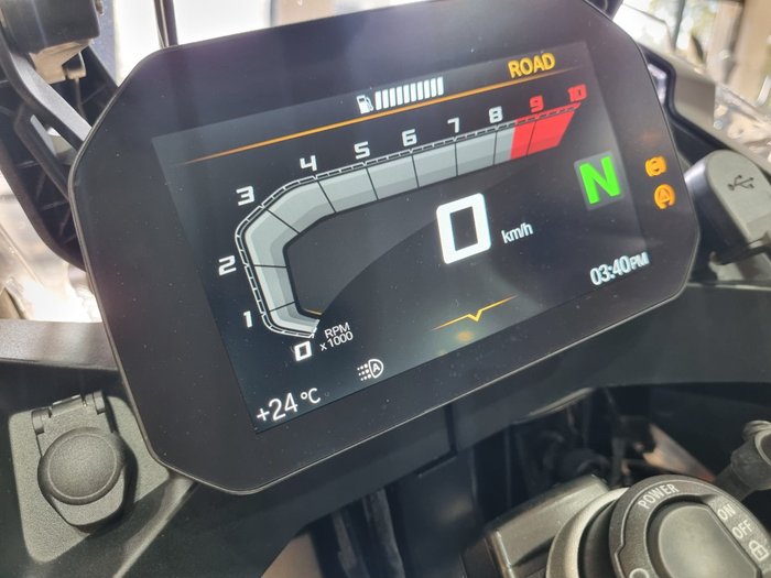 2026 BMW Motorrad F 900 GS ADVENTURE RIDE PRO Black
