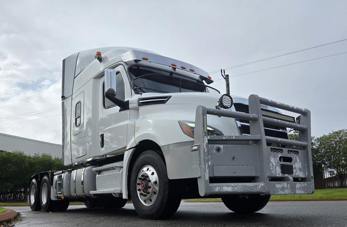2021 Freightliner Cascadia