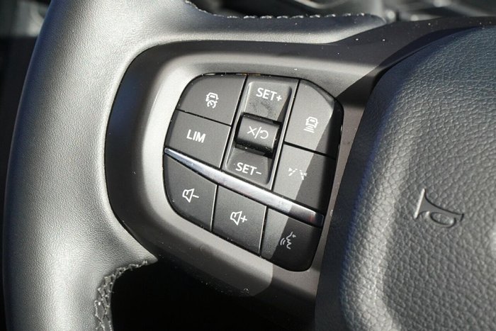 2025 Ford Everest Trend