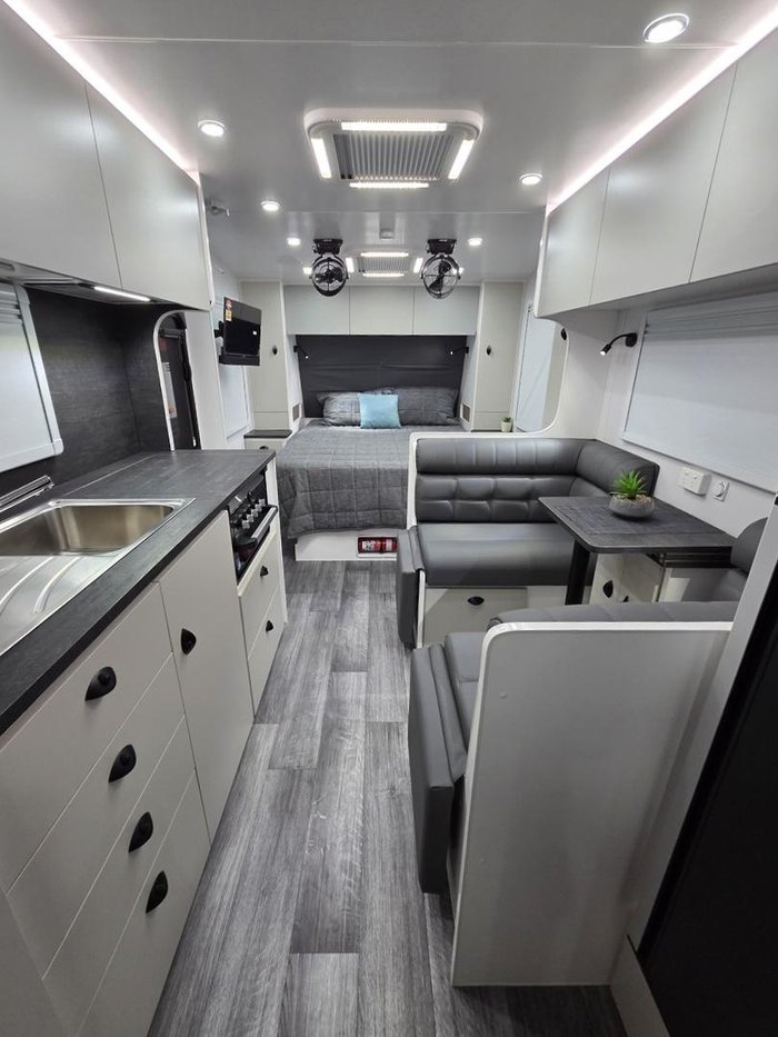 2026 Safari Caravans Delta20