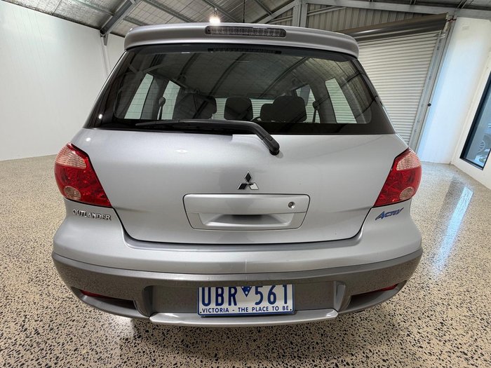 2005 Mitsubishi Outlander Activ