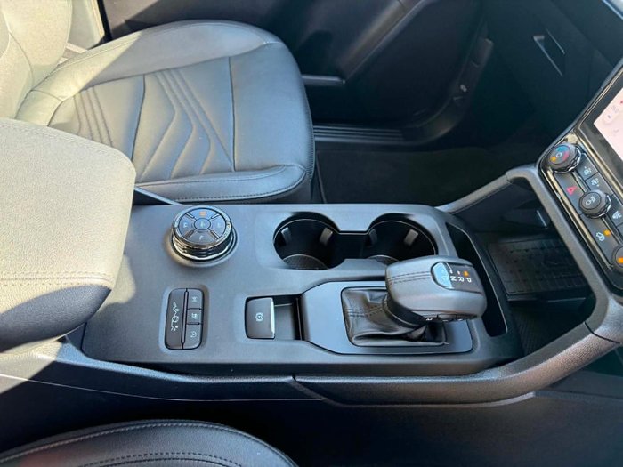 2025 Ford Everest Trend