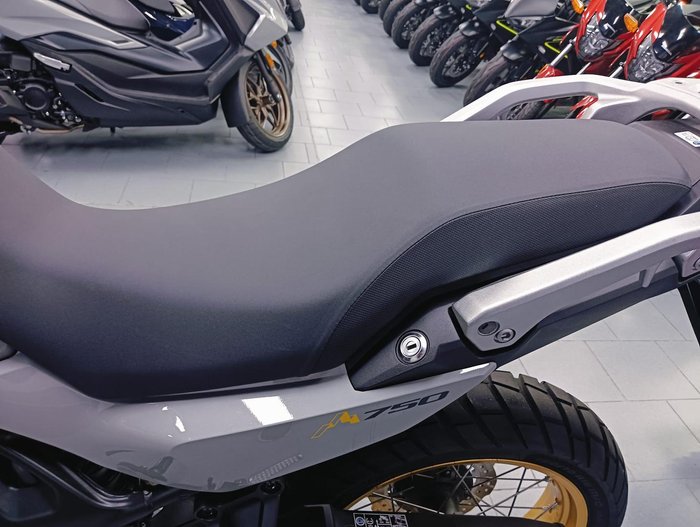 2025 Honda XL750 Transalp Transalp Grey