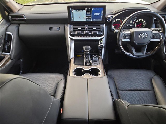 2022 Toyota Landcruiser VX