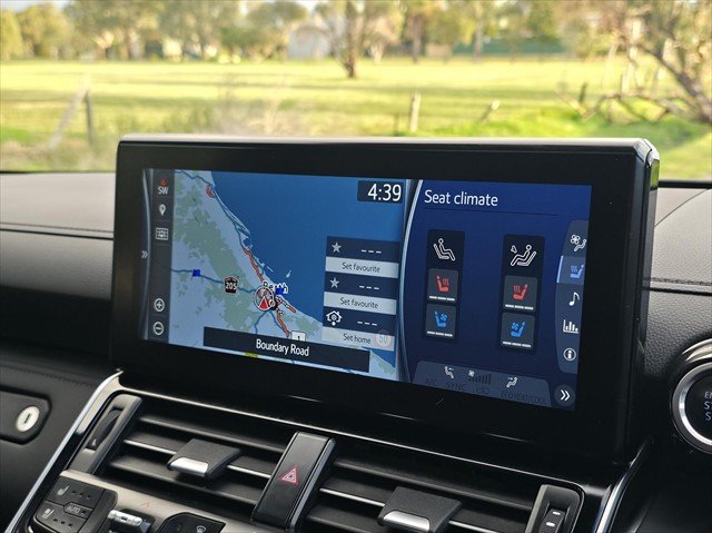 2022 Toyota Landcruiser VX