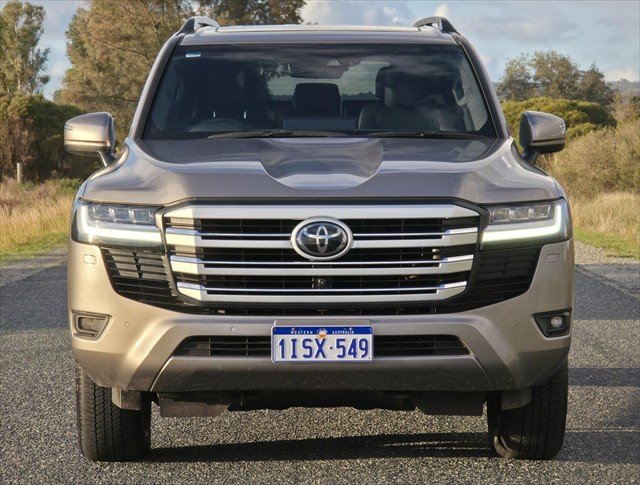2022 Toyota Landcruiser VX