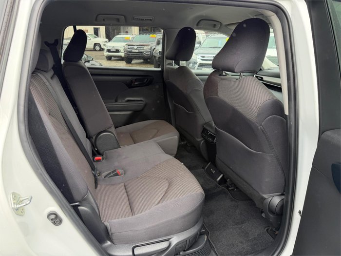 2022 TOYOTA KLUGER GX HYBRID AWD