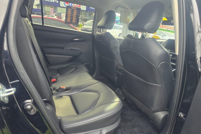 2024 TOYOTA KLUGER GXL HYBRID AWD