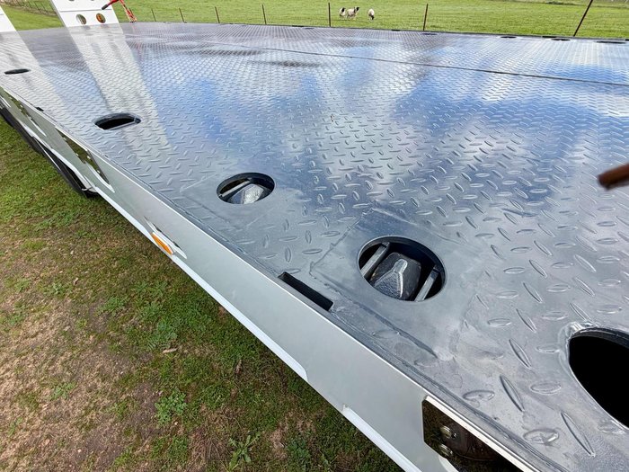 2026 FreightWest Semi  Drop Deck Extendable