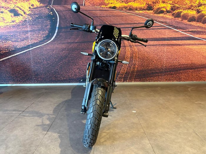 2026 Triumph Tracker 400 Tracker Yellow