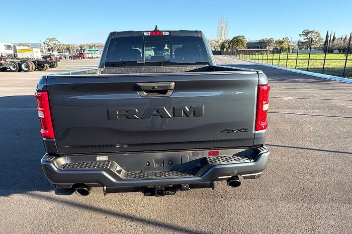 2026 RAM 1500 Express Black Edition Hurricane SO