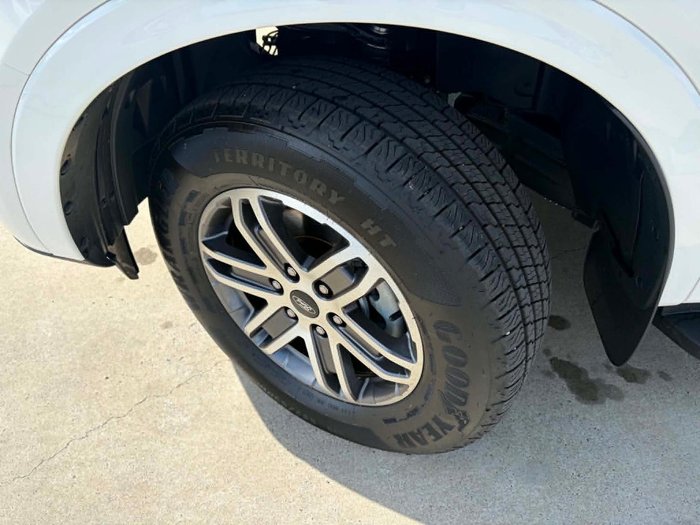 2025 Ford Everest Trend