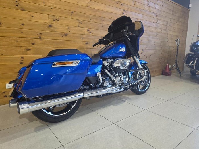 2024 Harley-Davidson Street Glide 117 (FLHX)