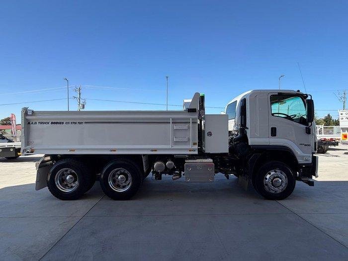 2026 Isuzu F Series FVY 260-300 AT R46