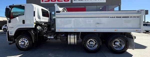 2026 Isuzu F Series FVY 260-300 AT R46
