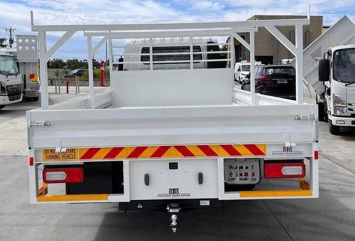 2026 Isuzu N Series NQR 88/80-190 AM C42