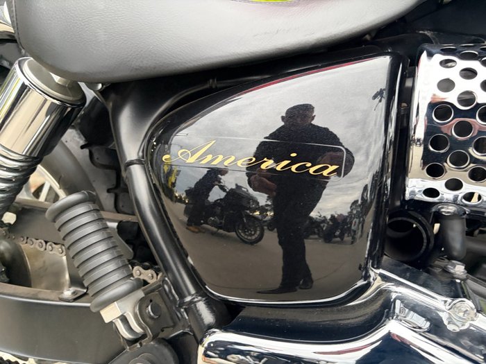 2013 Triumph AMERICA Black