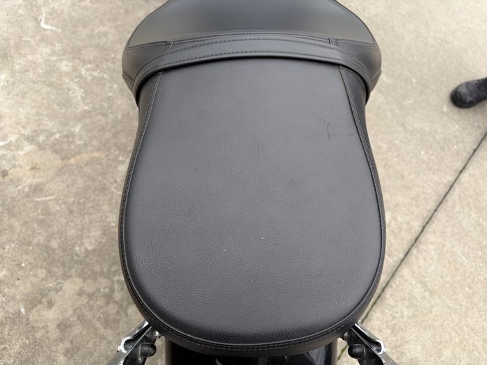 2013 Triumph AMERICA Black