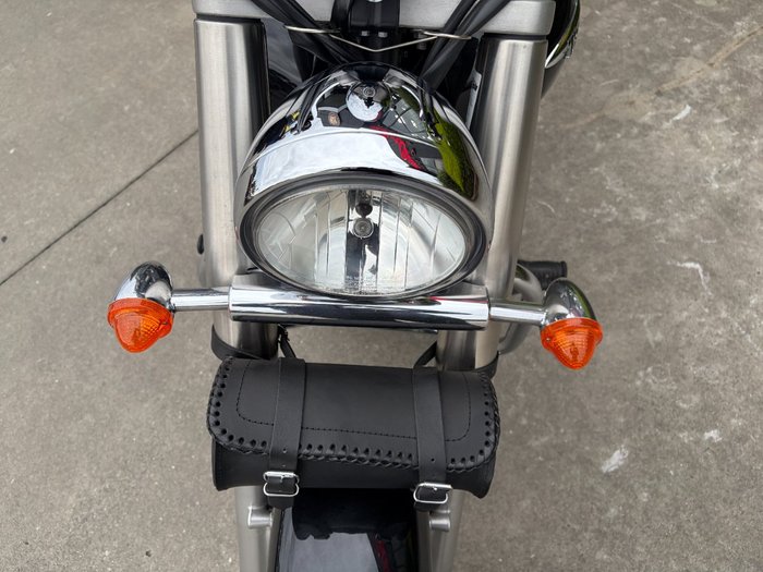 2013 Triumph AMERICA Black