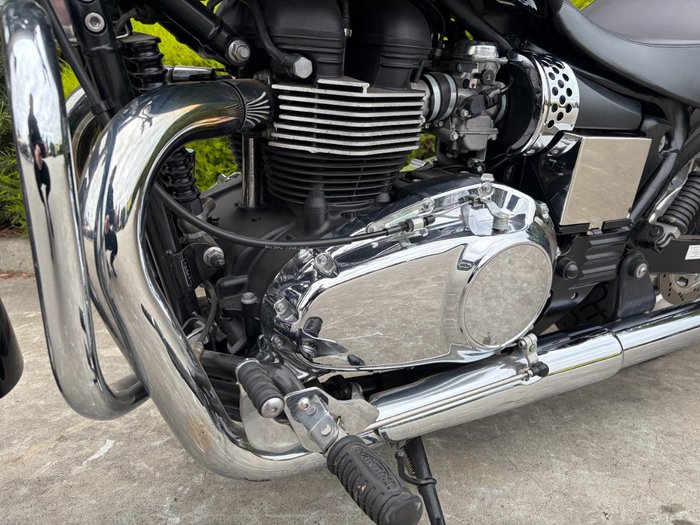 2013 Triumph AMERICA Black