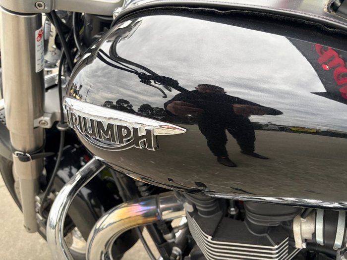 2013 Triumph AMERICA Black