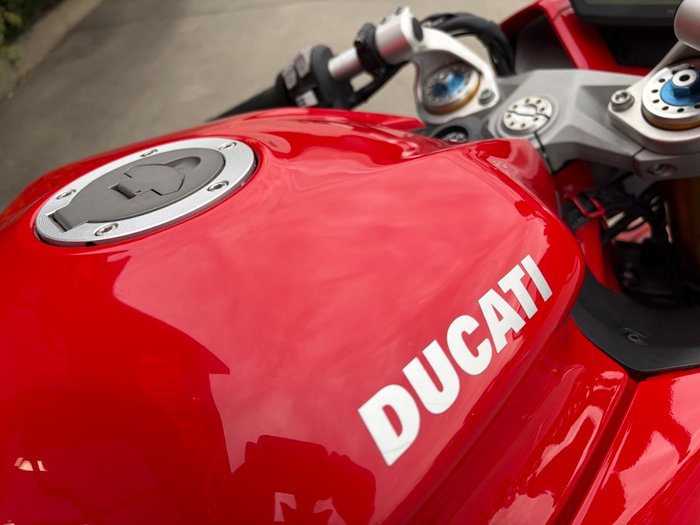 2018 DUCATI SUPERSPORT S Red