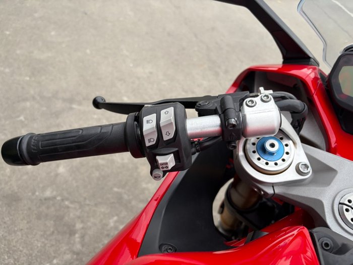 2018 DUCATI SUPERSPORT S Red