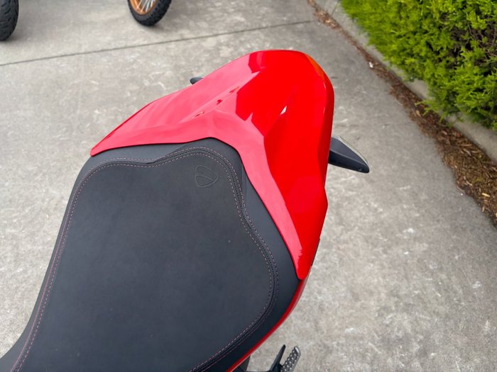2018 DUCATI SUPERSPORT S Red