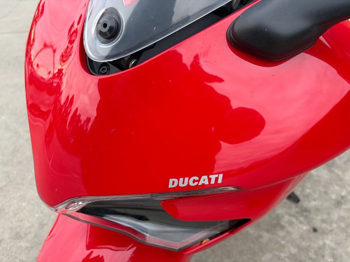 2018 DUCATI SUPERSPORT S Red