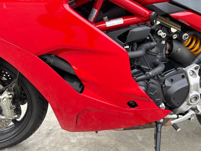2018 DUCATI SUPERSPORT S Red