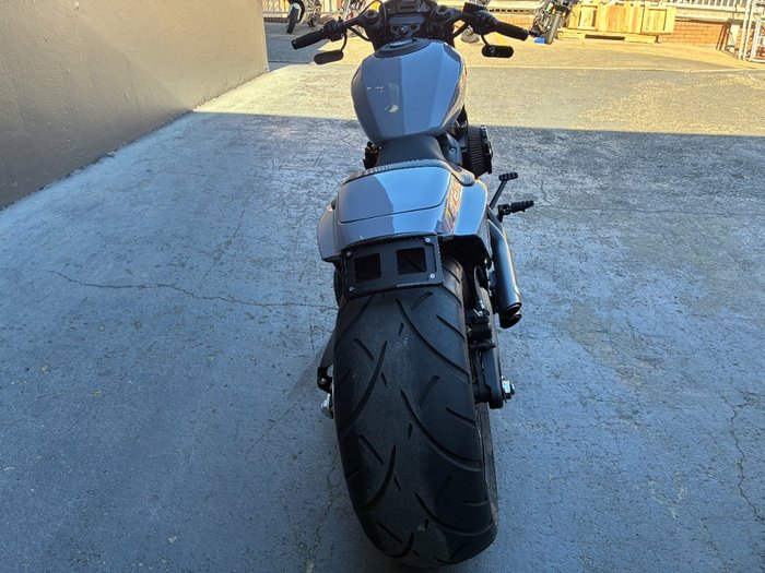 2019 HARLEY-DAVIDSON FXDRS FXDR (114) TT WHITE