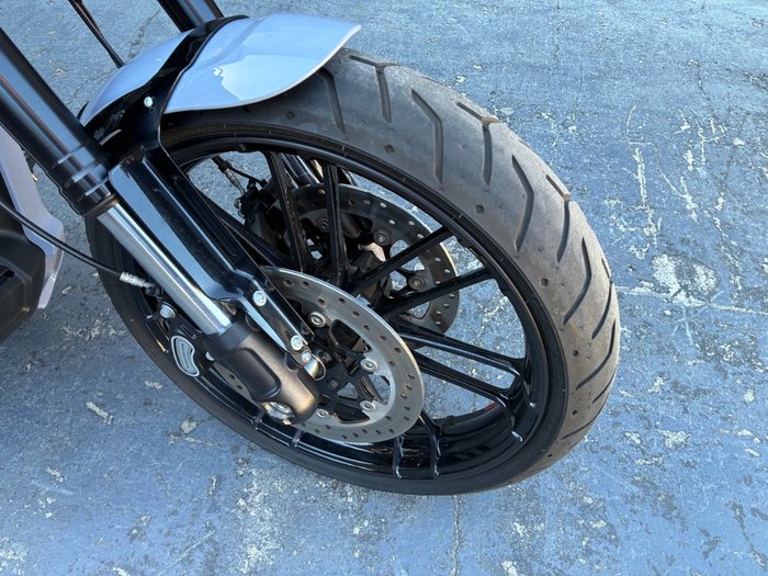 2019 HARLEY-DAVIDSON FXDRS FXDR (114) TT WHITE