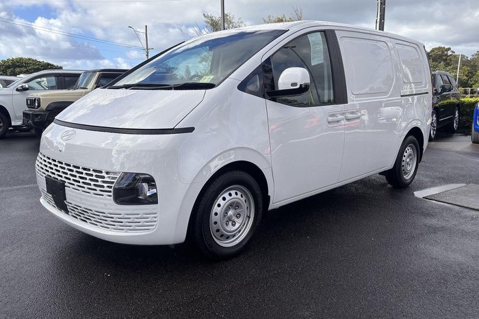 2024 Hyundai STARIA LOAD Premium