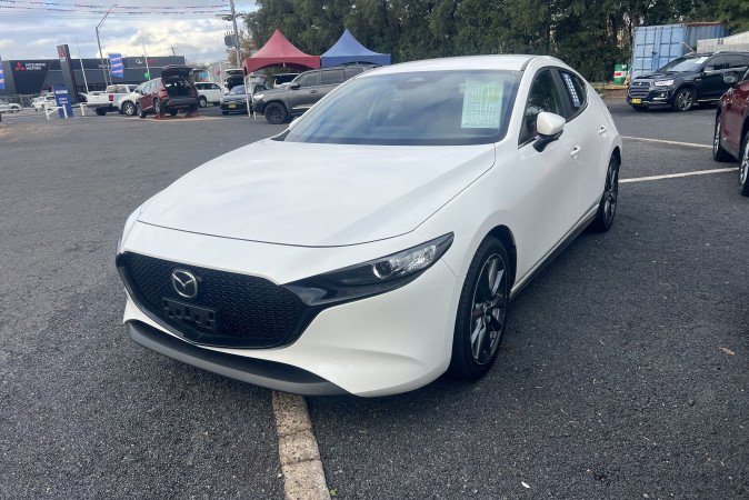 2024 MAZDA MAZDA3 G20 EVOLVE