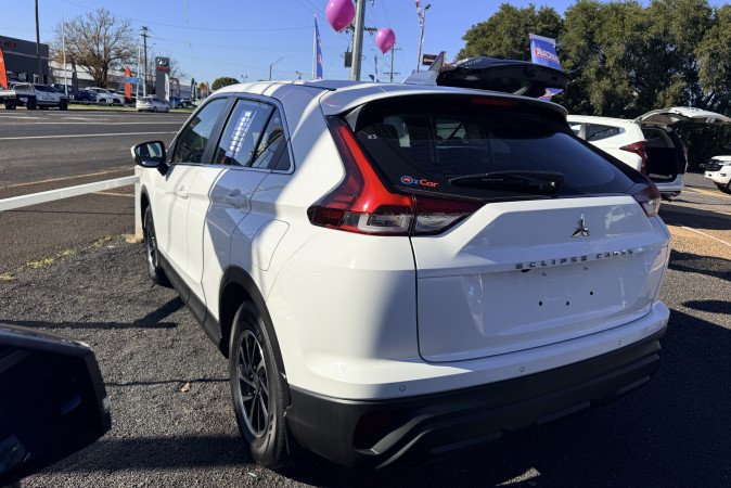 2024 MITSUBISHI ECLIPSE CROSS