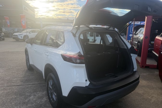 2024 NISSAN X-TRAIL ST (4WD) 7 SEAT