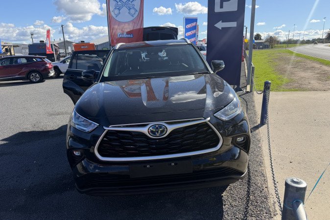 2024 TOYOTA KLUGER GXL HYBRID AWD