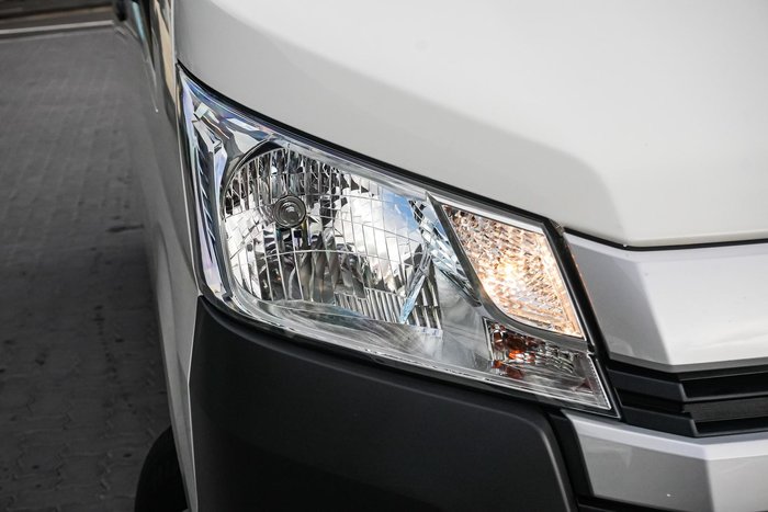 2021 Toyota Hiace