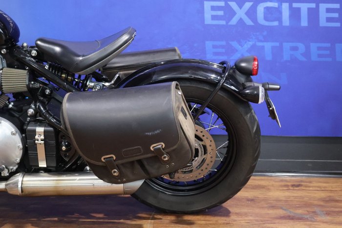 2018 TRIUMPH BONNEVILLE BOBBER Black