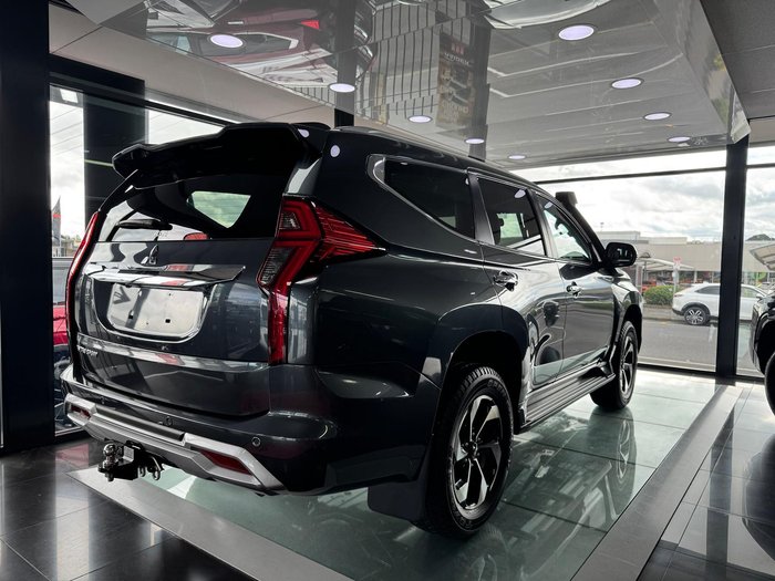 2025 Mitsubishi Pajero Sport GLS