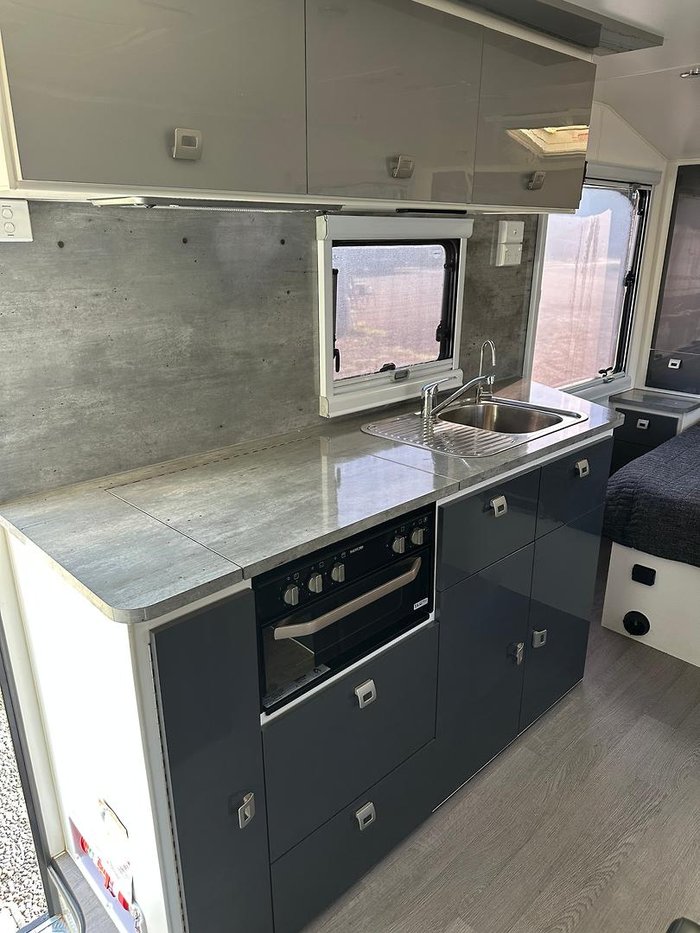 2022 Design RV Crx Forerunner 18'6
