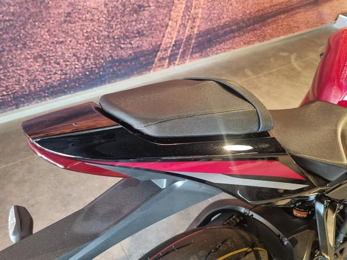 2025 Suzuki GSX-R1000 ABS GSX-R Red