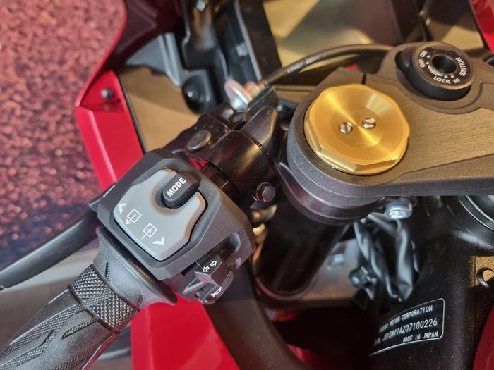 2025 Suzuki GSX-R1000 ABS GSX-R Red