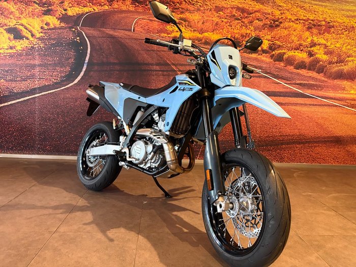 2026 Suzuki DR-Z4S DR-Z Grey