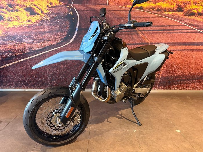 2026 Suzuki DR-Z4S DR-Z Grey