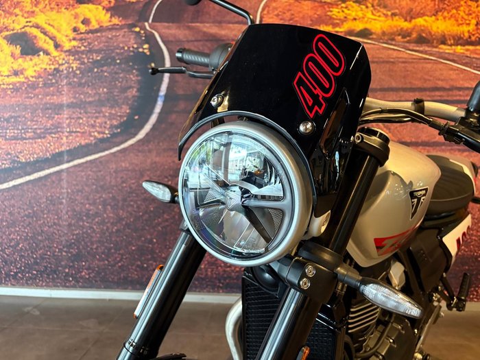 2026 Triumph Tracker 400 Tracker Silver
