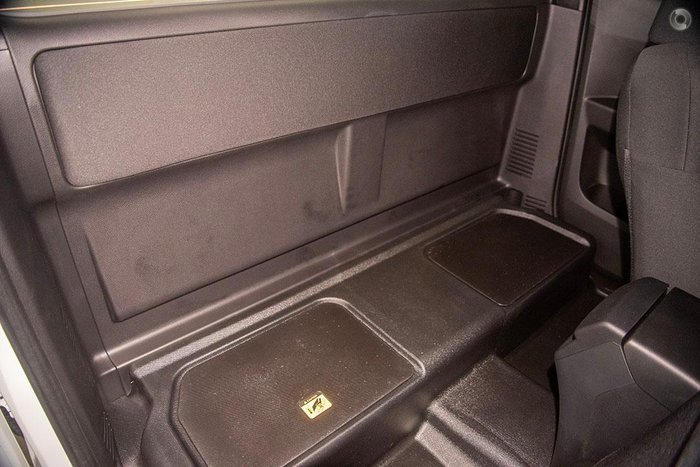 2025 Isuzu D-MAX SX High Ride MY24 4x2 Mineral White