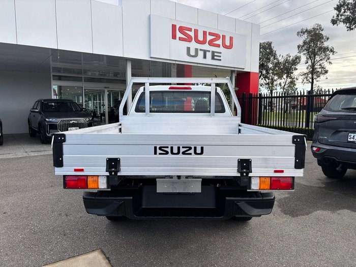 2025 Isuzu D-MAX SX High Ride MY24 4x2 Mineral White